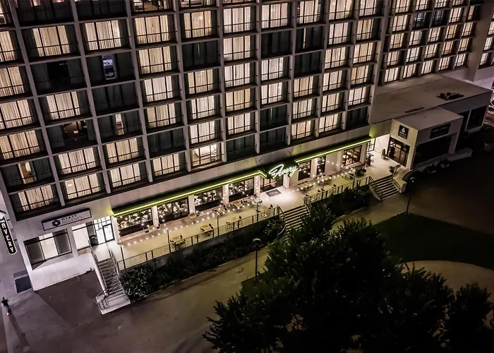 Hyatt Regency Downtown Hotel